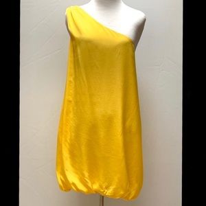 Stunning Alice + Olivia Canary Yellow Dress
